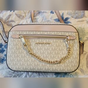 Michael Kors Cross Body